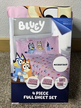 Lucy Bluey Pink Microfiber 4-Piece Full Sheet Set
